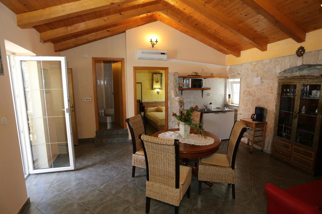 Apartments Branimir Zadar Bagian luar foto
